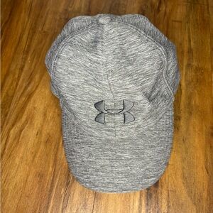 Women’s Under Armour hat